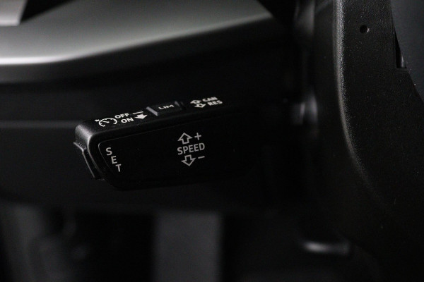 Audi A3 Sportback 30 TFSI Advanced edition Automaat (NAVIGATIE, CARPLAY, LED, DIGITALE COCKPIT, 1e EIGENAAR, GOED ONDERHOUDEN)