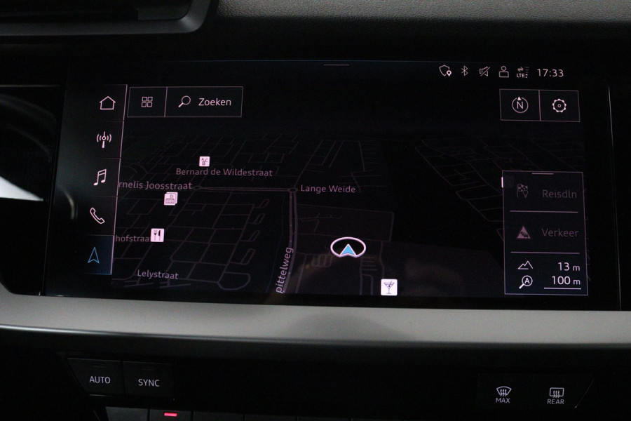 Audi A3 Sportback 30 TFSI Advanced edition Automaat (NAVIGATIE, CARPLAY, LED, DIGITALE COCKPIT, 1e EIGENAAR, GOED ONDERHOUDEN)