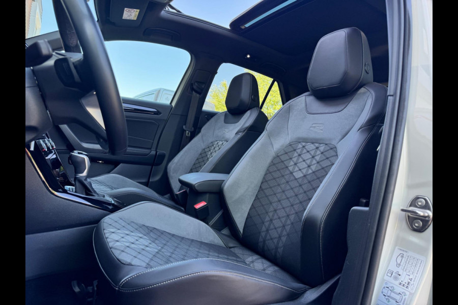 Volkswagen T-Roc 1.5 TSI R-Line Pano/Camera/Matrix