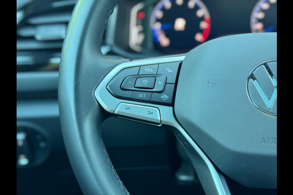 Volkswagen T-Roc 1.5 TSI R-Line Pano/Camera/Matrix