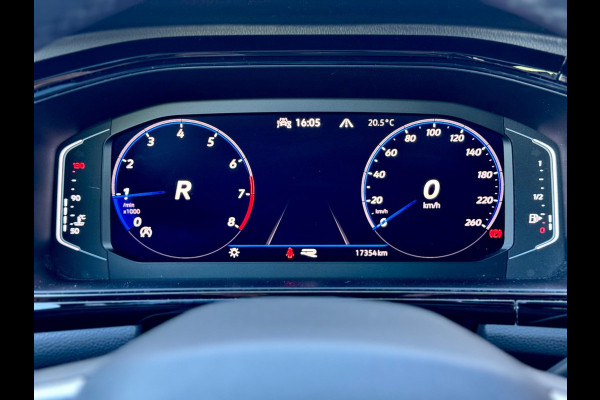 Volkswagen T-Roc 1.5 TSI R-Line Pano/Camera/Matrix