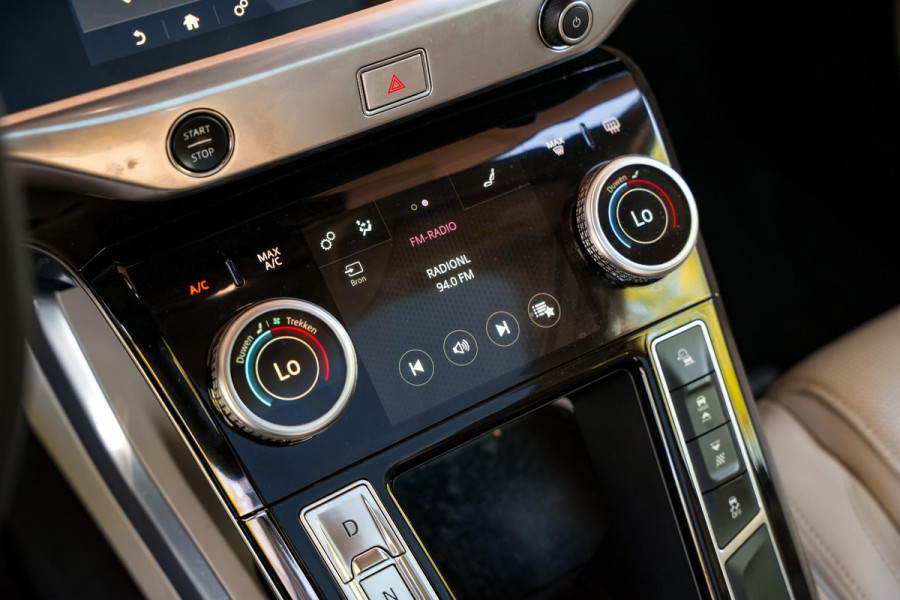 Jaguar I-PACE EV400 SE 90 kWh