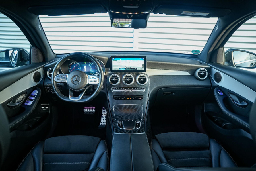 Mercedes-Benz GLC 300e 4MATIC Business Solution AMG