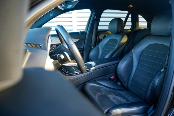 Mercedes-Benz GLC 300e 4MATIC Business Solution AMG