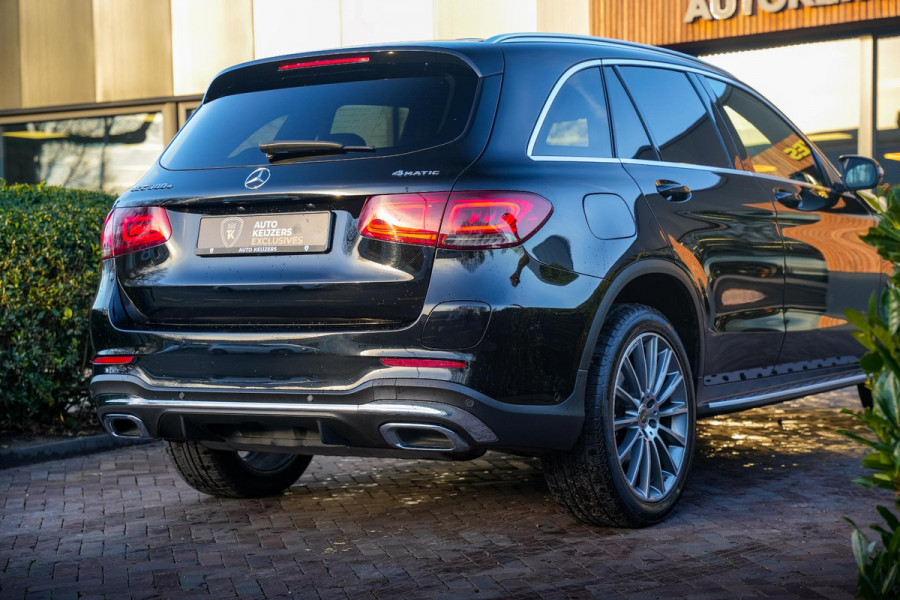 Mercedes-Benz GLC 300e 4MATIC Business Solution AMG