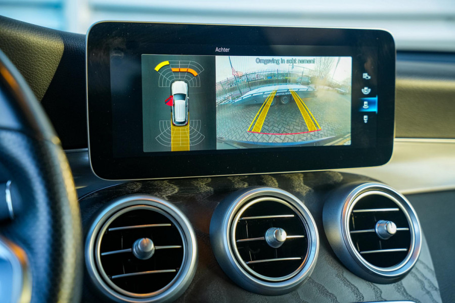 Mercedes-Benz GLC 300e 4MATIC Business Solution AMG