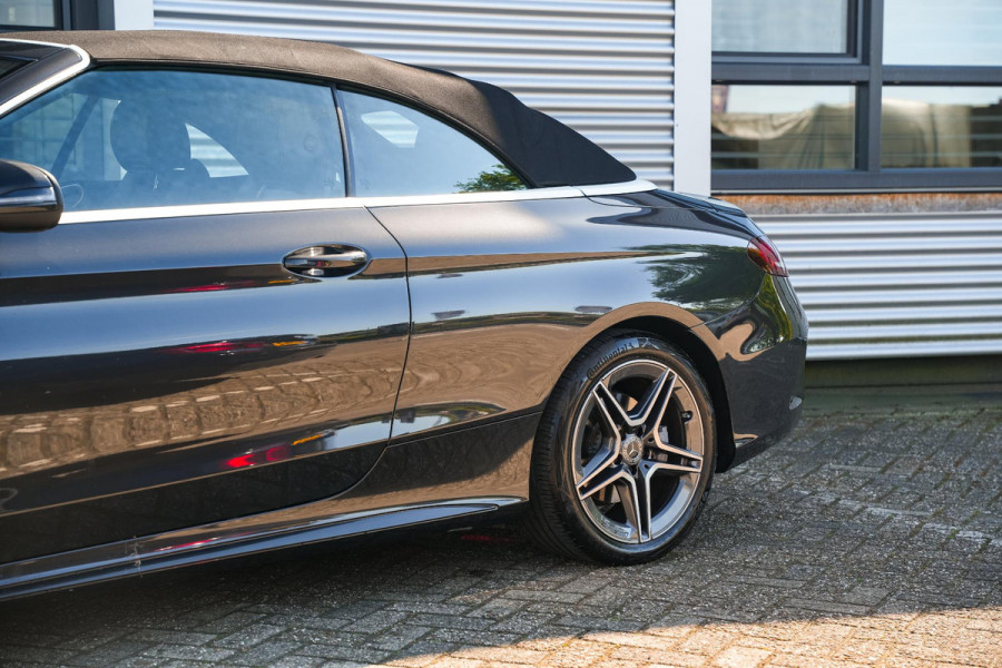 Mercedes-Benz C-Klasse Cabrio 200 AMG Line Airscarf Burmester Multibeam LED Stoelverw. Navigatie 18''LM