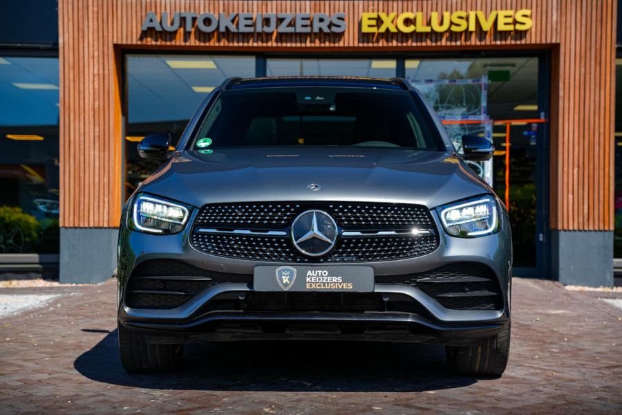 Mercedes-Benz GLC 300de 4MATIC AMG Line Panoramadak Cruise Clima Stoelverw. Camera 20''LM