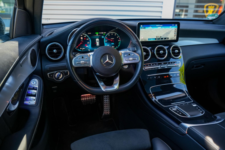Mercedes-Benz GLC 300de 4MATIC AMG Line Panoramadak Cruise Clima Stoelverw. Camera 20''LM