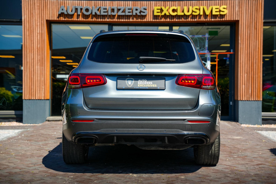 Mercedes-Benz GLC 300de 4MATIC AMG Line Panoramadak Cruise Clima Stoelverw. Camera 20''LM