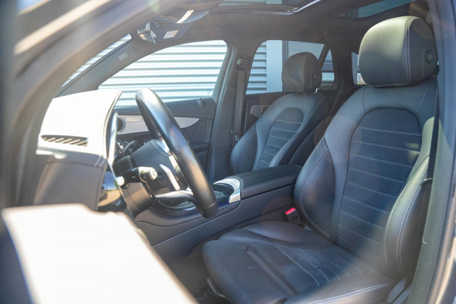 Mercedes-Benz GLC 300de 4MATIC AMG Line Panoramadak Cruise Clima Stoelverw. Camera 20''LM