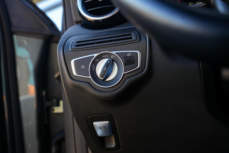 Mercedes-Benz GLC 300de 4MATIC AMG Line Panoramadak Cruise Clima Stoelverw. Camera 20''LM