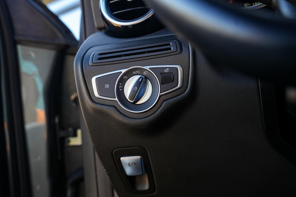Mercedes-Benz GLC 300de 4MATIC AMG Line Panoramadak Cruise Clima Stoelverw. Camera 20''LM