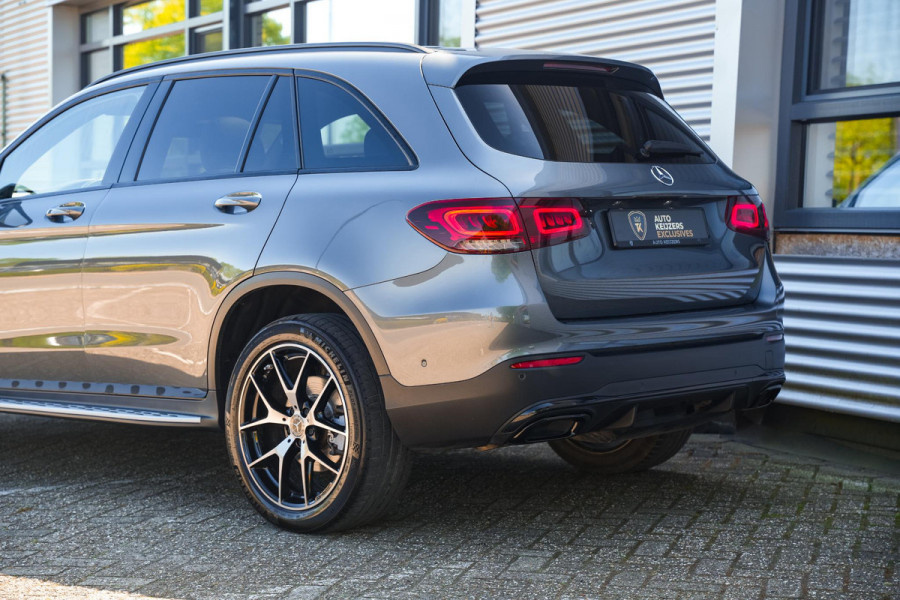 Mercedes-Benz GLC 300de 4MATIC AMG Line Panoramadak Cruise Clima Stoelverw. Camera 20''LM
