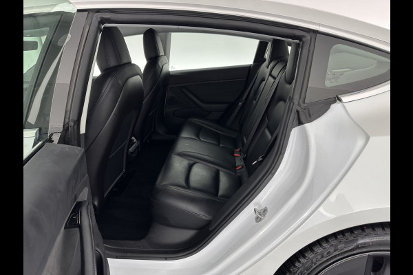 Tesla Model 3 Long Range AWD 75 kWh [ 3-Fase ] (INCL-BTW) Aut. *PANO | AUTO-PILOT | NAPPA-LEATHER | TOWBAR | KEYLESS | FULL-LED | MEMORY-PACK | SURROUND-VIEW | DAB | APP-CONNECT | DIGI-COCKPIT | LANE-ASSIST | COMFORT-SEATS | 18''ALU*