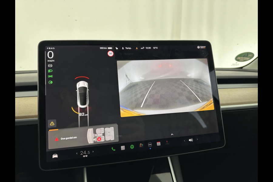 Tesla Model 3 Long Range AWD 75 kWh [ 3-Fase ] (INCL-BTW) Aut. *PANO | AUTO-PILOT | NAPPA-LEATHER | TOWBAR | KEYLESS | FULL-LED | MEMORY-PACK | SURROUND-VIEW | DAB | APP-CONNECT | DIGI-COCKPIT | LANE-ASSIST | COMFORT-SEATS | 18''ALU*