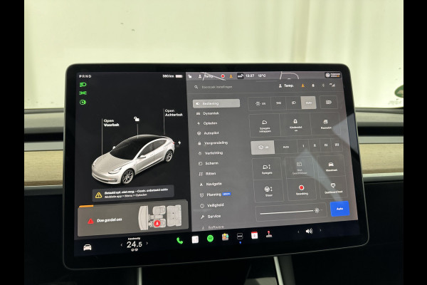 Tesla Model 3 Long Range AWD 75 kWh [ 3-Fase ] (INCL-BTW) Aut. *PANO | AUTO-PILOT | NAPPA-LEATHER | TOWBAR | KEYLESS | FULL-LED | MEMORY-PACK | SURROUND-VIEW | DAB | APP-CONNECT | DIGI-COCKPIT | LANE-ASSIST | COMFORT-SEATS | 18''ALU*