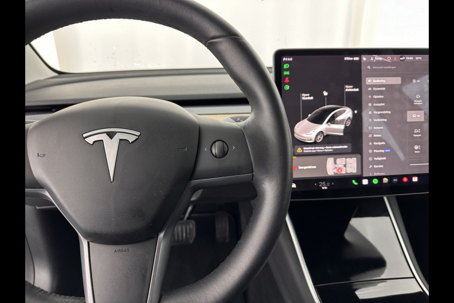 Tesla Model 3 Long Range AWD 75 kWh [ 3-Fase ] (INCL-BTW) Aut. *PANO | AUTO-PILOT | NAPPA-LEATHER | TOWBAR | KEYLESS | FULL-LED | MEMORY-PACK | SURROUND-VIEW | DAB | APP-CONNECT | DIGI-COCKPIT | LANE-ASSIST | COMFORT-SEATS | 18''ALU*