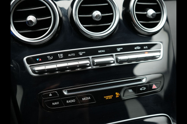 Mercedes-Benz C-Klasse Estate 180 AMG 9G-Tronic | Cruise Control | Navi | Camera | Spraakbediening | Electrische Lederen Stoelen |