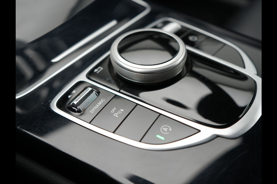 Mercedes-Benz C-Klasse Estate 180 AMG 9G-Tronic | Cruise Control | Navi | Camera | Spraakbediening | Electrische Lederen Stoelen |