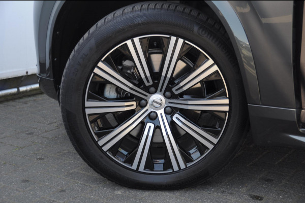 Volvo XC90 T8 390PK Automaat Recharge AWD Inscription / Adaptieve cruise control / BLIS / Parkeersensoren met 360 camera / stoel - en stuurwielverwarming / Standkachel / Trekhaak / Keyless entry / Harman Kardon audio / Elektrische stoelen