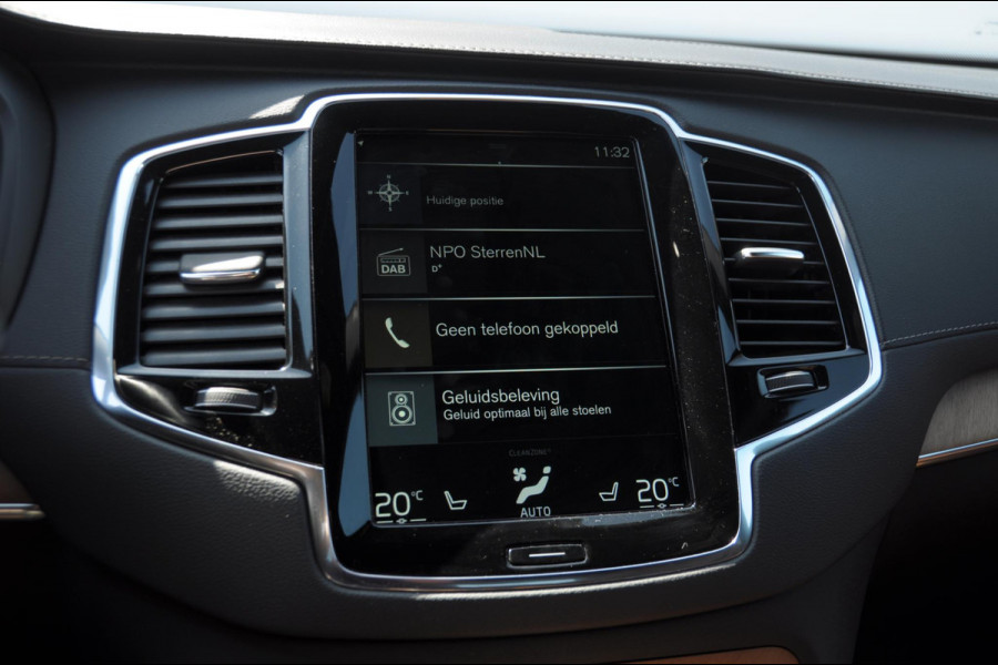 Volvo XC90 T8 390PK Automaat Recharge AWD Inscription / Adaptieve cruise control / BLIS / Parkeersensoren met 360 camera / stoel - en stuurwielverwarming / Standkachel / Trekhaak / Keyless entry / Harman Kardon audio / Elektrische stoelen