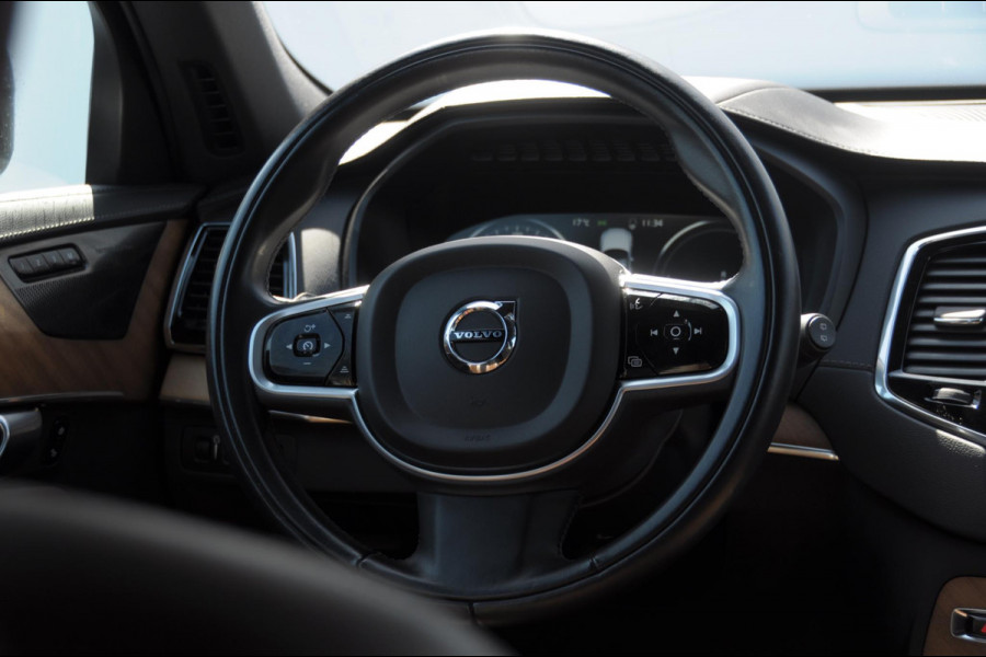 Volvo XC90 T8 390PK Automaat Recharge AWD Inscription / Adaptieve cruise control / BLIS / Parkeersensoren met 360 camera / stoel - en stuurwielverwarming / Standkachel / Trekhaak / Keyless entry / Harman Kardon audio / Elektrische stoelen