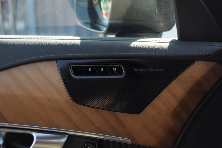 Volvo XC90 T8 390PK Automaat Recharge AWD Inscription / Adaptieve cruise control / BLIS / Parkeersensoren met 360 camera / stoel - en stuurwielverwarming / Standkachel / Trekhaak / Keyless entry / Harman Kardon audio / Elektrische stoelen