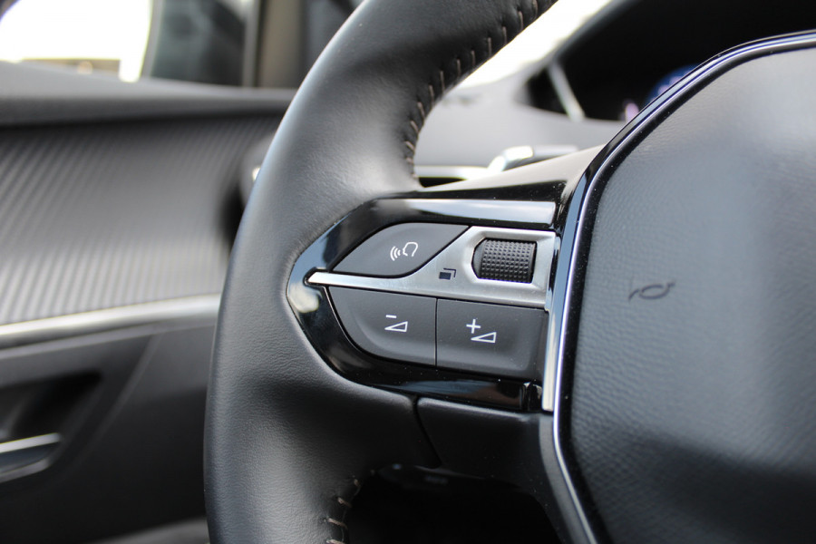 Peugeot 3008 1.6 HYbrid 225 Allure | Navigatie | Winterpack | Led | Camera