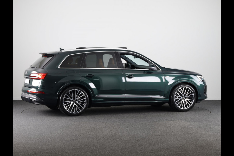 Audi Q7 Pro Line S 55 TFSI e 290 kW / 394 PK SUV 8 versn. Audi EXCLUSIVE, adaptive cruise control, omgevingscamera's, panoramadak, vierwielbesturing, B&O soundsysteem