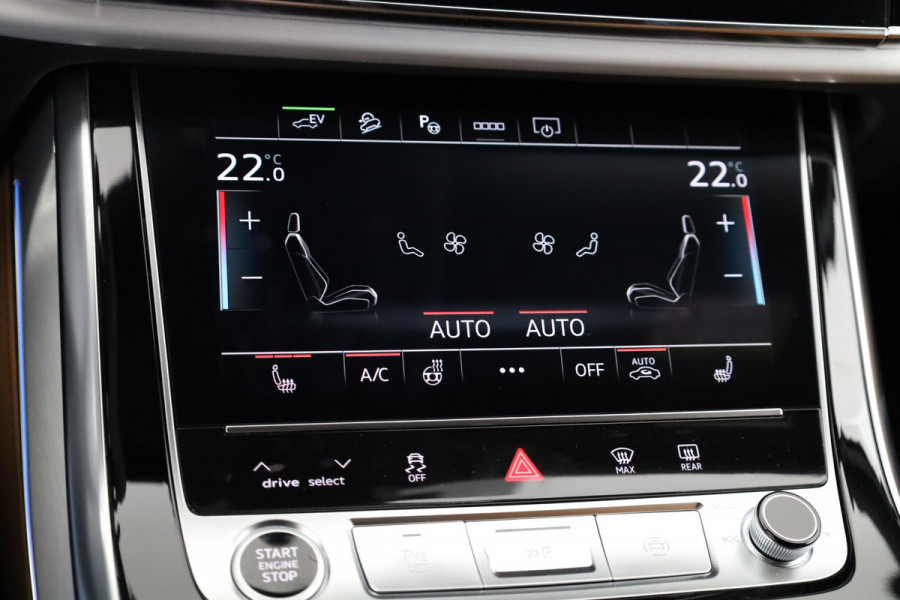 Audi Q7 Pro Line S 55 TFSI e 290 kW / 394 PK SUV 8 versn. Audi EXCLUSIVE, adaptive cruise control, omgevingscamera's, panoramadak, vierwielbesturing, B&O soundsysteem