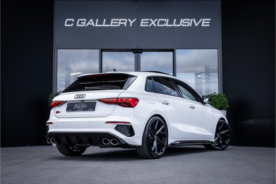 Audi S3 Sportback 2.0 TFSI quattro - Panorama | ACC | Stoelverwarming