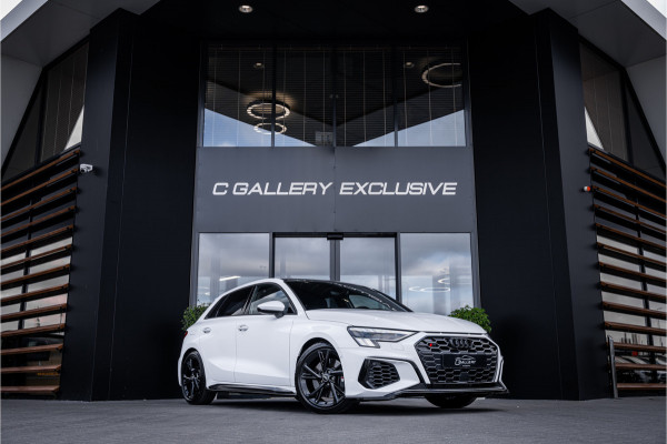 Audi S3 Sportback 2.0 TFSI quattro - Panorama | ACC | Stoelverwarming