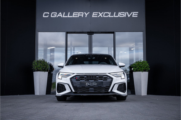 Audi S3 Sportback 2.0 TFSI quattro - Panorama | ACC | Stoelverwarming