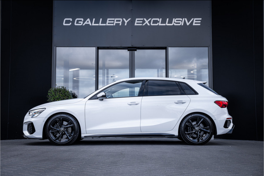 Audi S3 Sportback 2.0 TFSI quattro - Panorama | ACC | Stoelverwarming