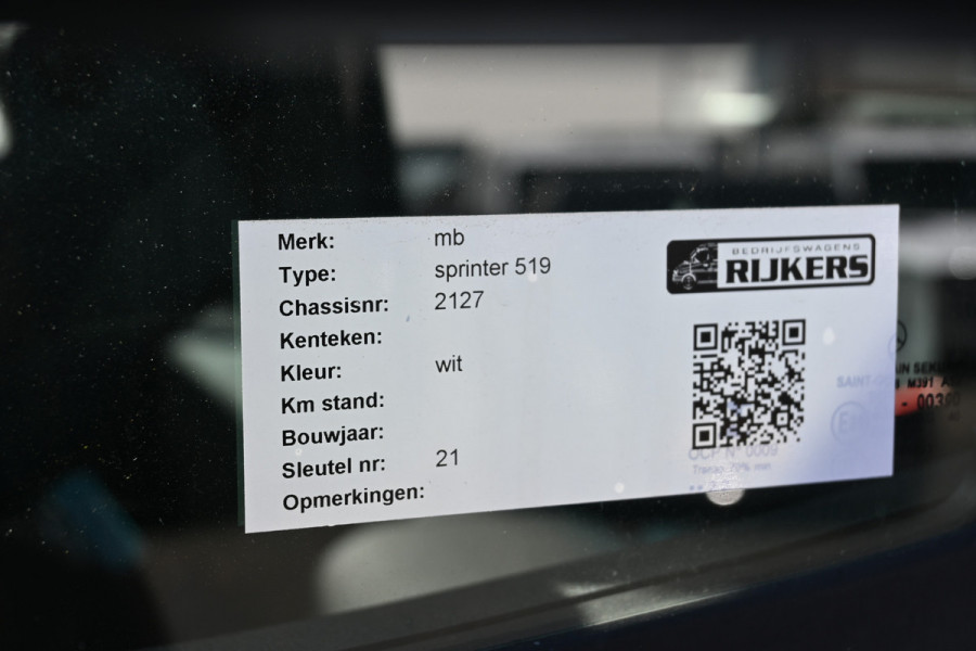 Mercedes-Benz Sprinter 519 CDI DC L3 Open laadbak Lier/kraan, Geveerde stoel, MBUX navigatie