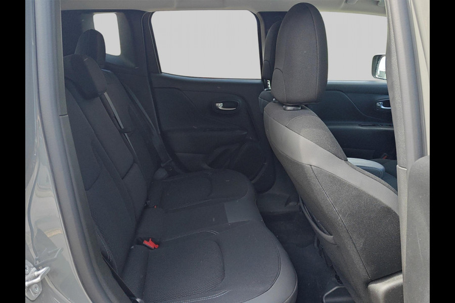 Jeep Renegade 1.3T DDCT Limited | Apple & \Android Carplay | Automaat