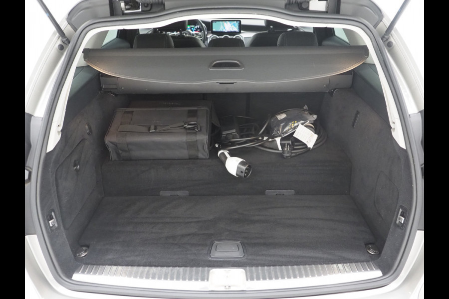 Mercedes-Benz C-Klasse Estate 300 e 320PK | Virtual | Camera | Stoelverwarming | LED | Carplay | Trekhaak