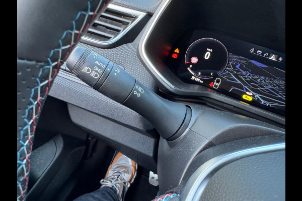 Renault Clio 1.0 TCe 90 GPF Esprit Alpine Bose Sound / Stoel & stuurwiel verw. / P-sensoren & camera