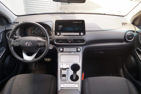 Hyundai Kona EV Comfort 64kWh -3FASE-NAVI-ECC-CAM-