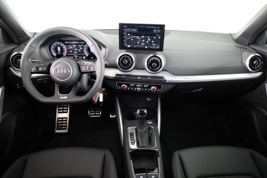 Audi Q2 35 TFSI S Edition 150pk  S-tromic | Stoelverwarming | Optiek pakket zwart plus, | 18 inch lichtmetalen velgen | Audi soundsysteem