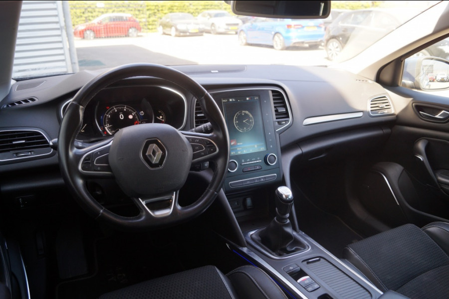 Renault Mégane Estate 1.3 TCe Bose -NAVI-ECC-PDC-CAM-