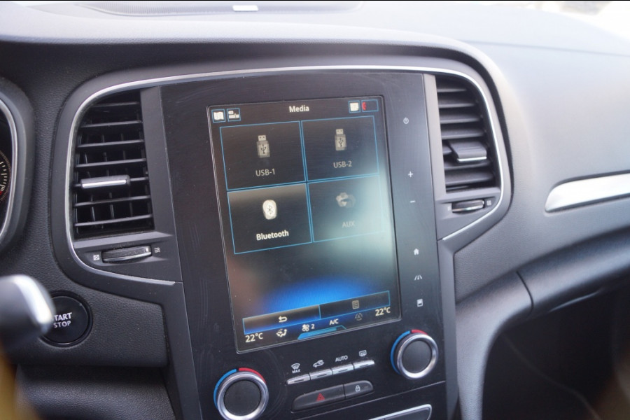 Renault Mégane Estate 1.3 TCe Bose -NAVI-ECC-PDC-CAM-