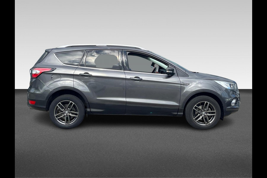 Ford Kuga 1.5 Titanium Styling Pack | 120PK | navigatie | trekhaak