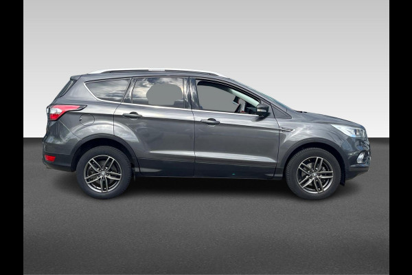 Ford Kuga 1.5 Titanium Styling Pack | 120PK | navigatie | trekhaak