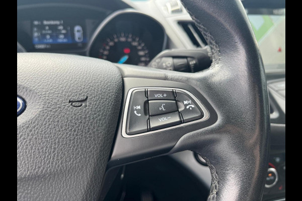 Ford Kuga 1.5 Titanium Styling Pack | 120PK | navigatie | trekhaak
