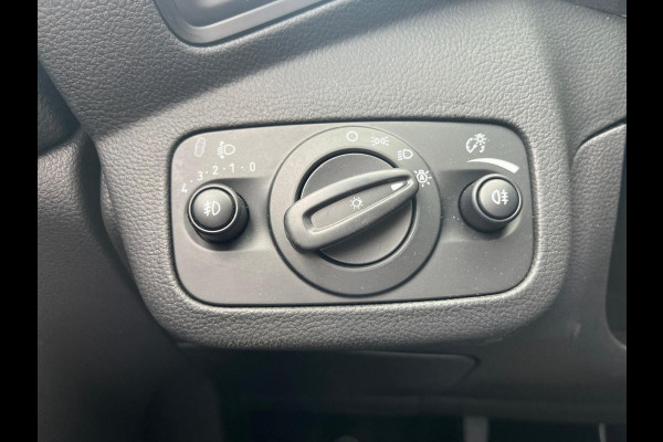 Ford Kuga 1.5 Titanium Styling Pack | 120PK | navigatie | trekhaak