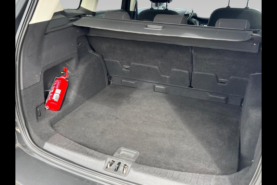 Ford Kuga 1.5 Titanium Styling Pack | 120PK | navigatie | trekhaak