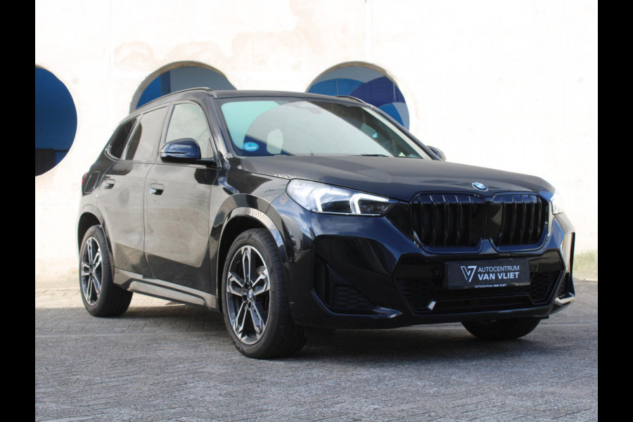 BMW X1 sDrive18i | M-SPORTPAKKET | LEDEREN BEKLEDING |