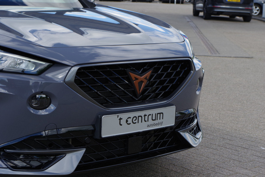 CUPRA Formentor 1.4 e-Hybrid 245 PK VZ Performance PHEV, Kuipstoelen, Groot-Navigatie, Camera, Winterpakket